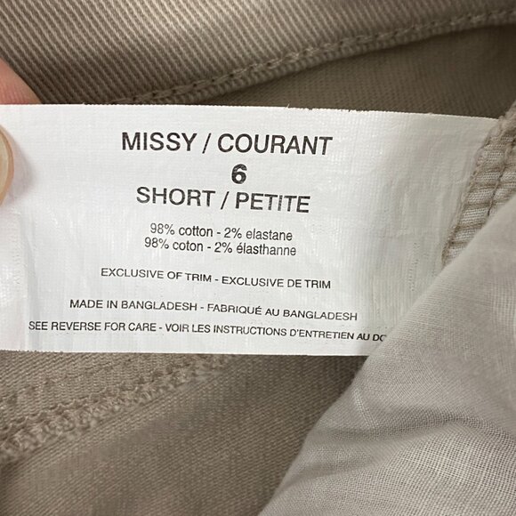 Gloria Vanderbilt Amanda Capris 2LOT Green and Beige Size 6 - Picture 7 of 11